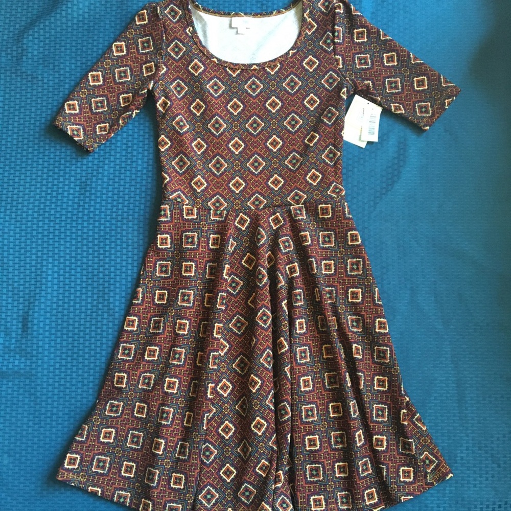 LuLaRoe Nicole Dress